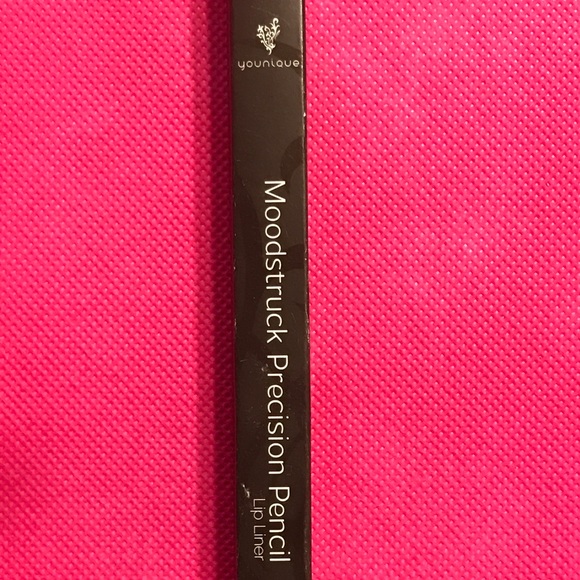 Lip liner younique - Picture 1 of 2