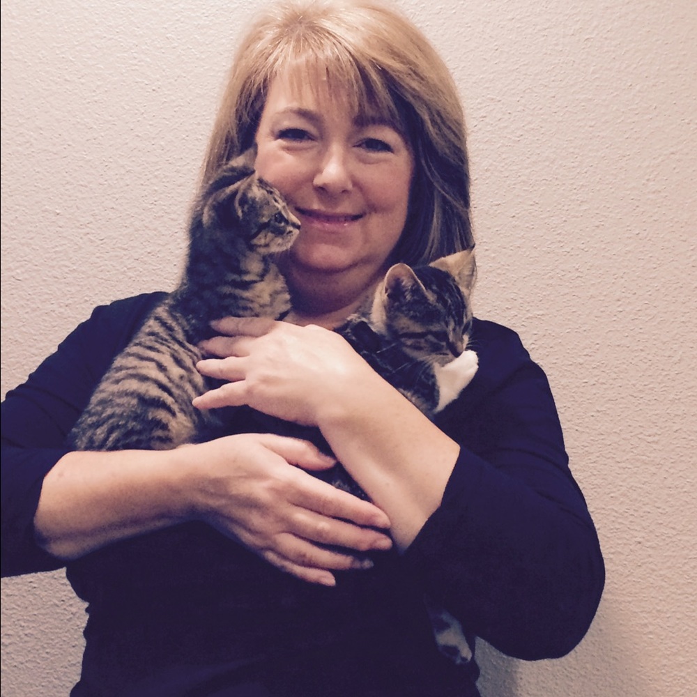 Meet your Posher, Nicole