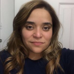 Meet your Posher, Gaby