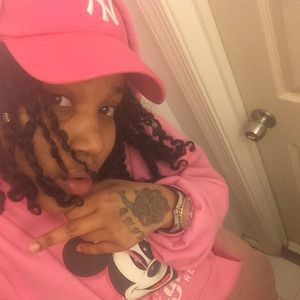 Meet your Posher, Tina