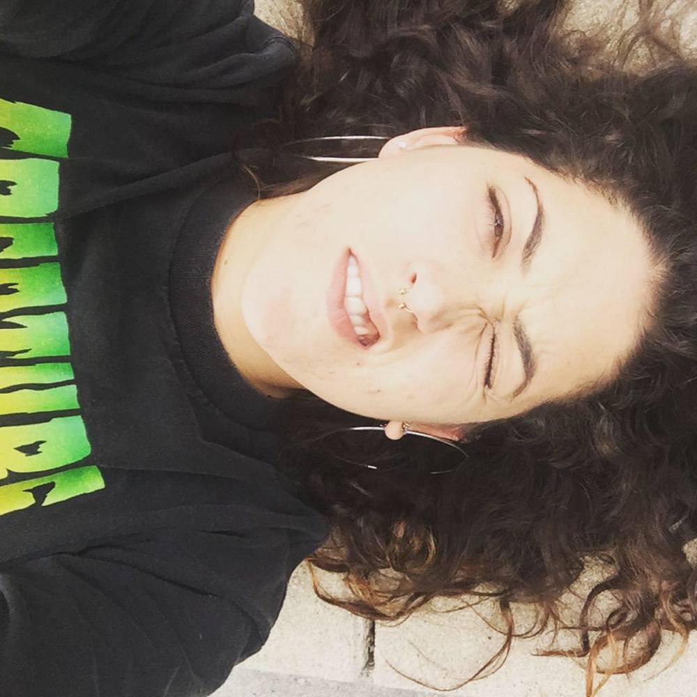 Meet your Posher, Danielle