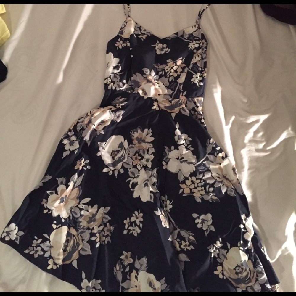 Size xs dress
