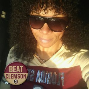 Meet your Posher, Kendra