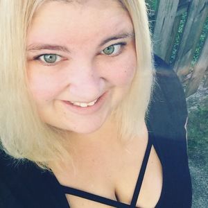 Meet your Posher, Juliette