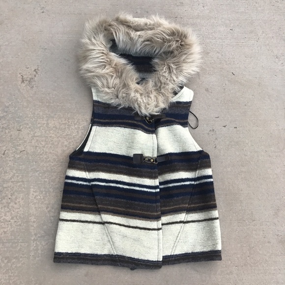 Zara Fur Hood Wool Vest - Picture 3 of 5