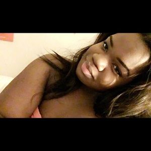 Meet your Posher, Charlene