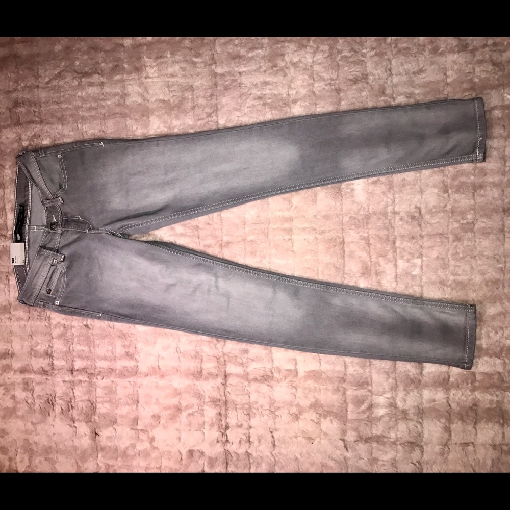 New Levi's 511 Slim Fit
