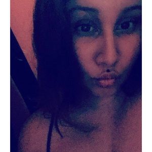 Meet your Posher, Karla