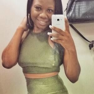 Meet your Posher, Janay