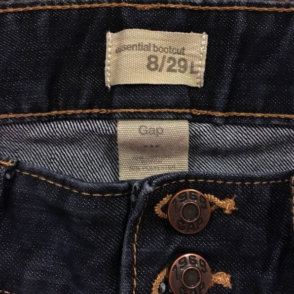 Essential Bootcut GAP denim. Size 8/29 L - Picture 2 of 4