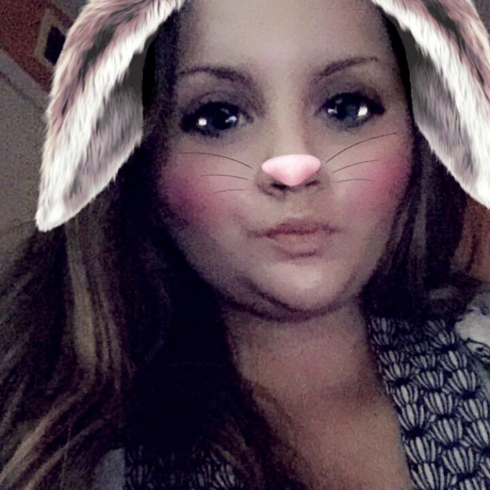 Meet your Posher, Becky