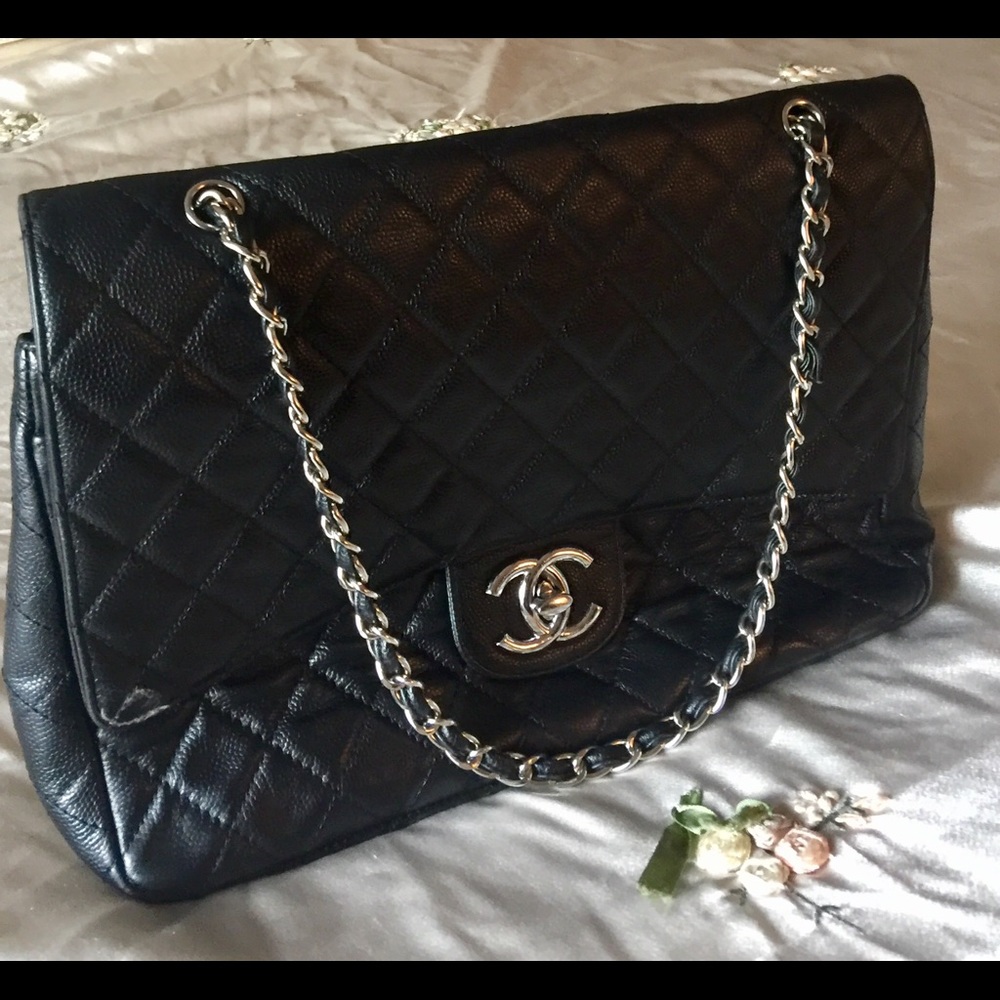 Chanel Blk Quilted Jumbo Classic Double Flap Bag