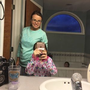 Meet your Posher, Nicole