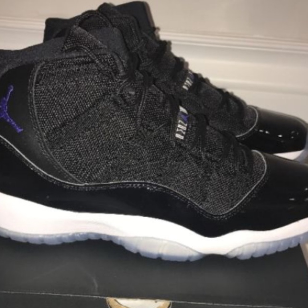 Jordan 11 space jams