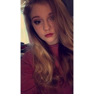 Meet your Posher, Lainey