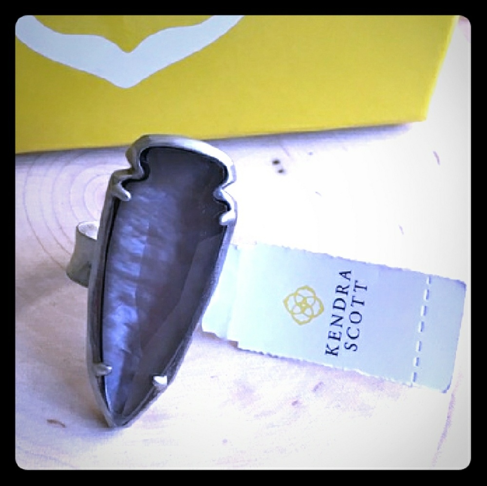 Kendra Scott Kenny Ring in Gray Pearl