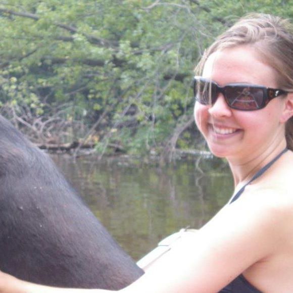 Meet your Posher, Jackie - Picture 1 of 1