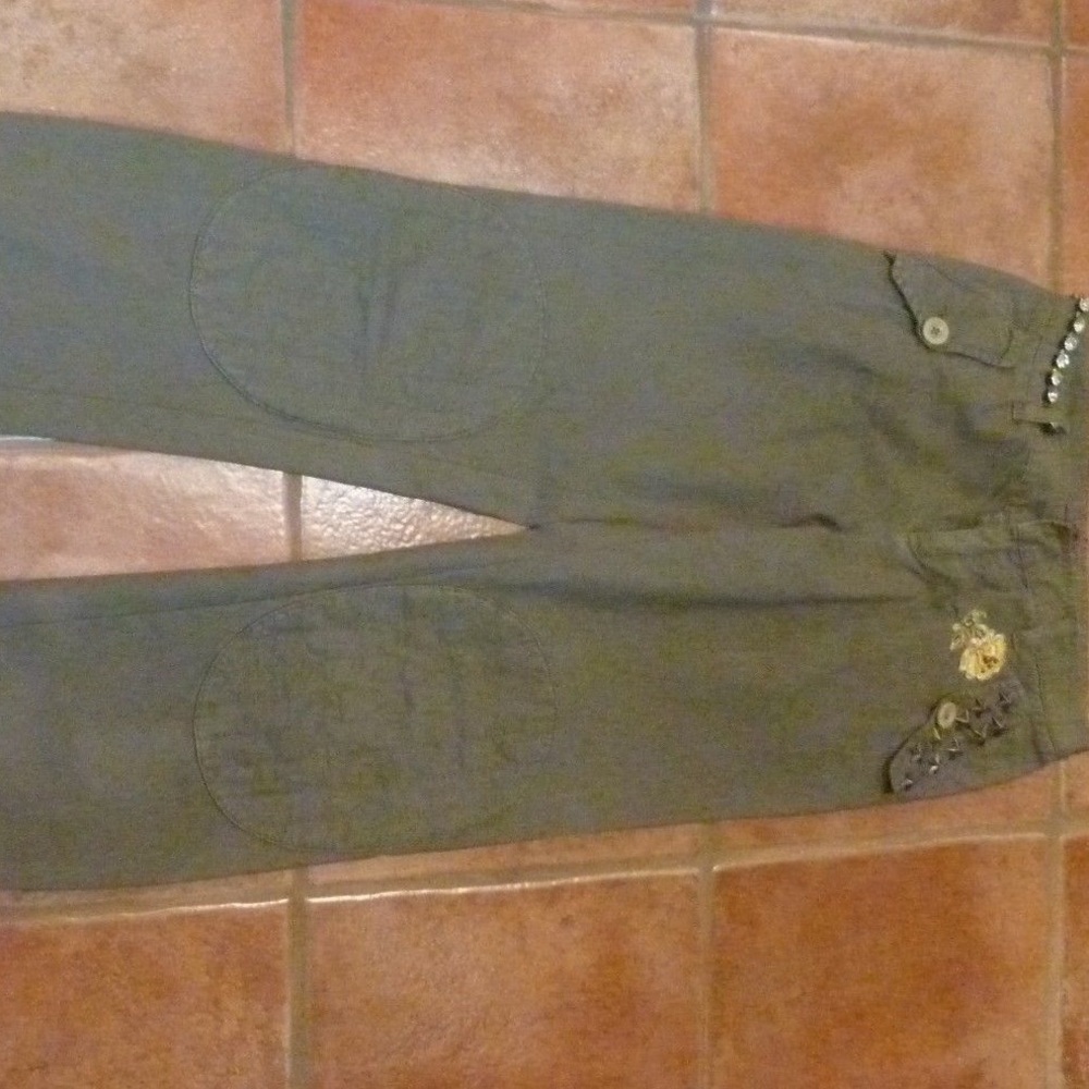 Trendy Fornarina Green Pants