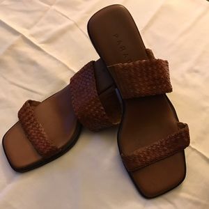 Saddle brown summer sandals