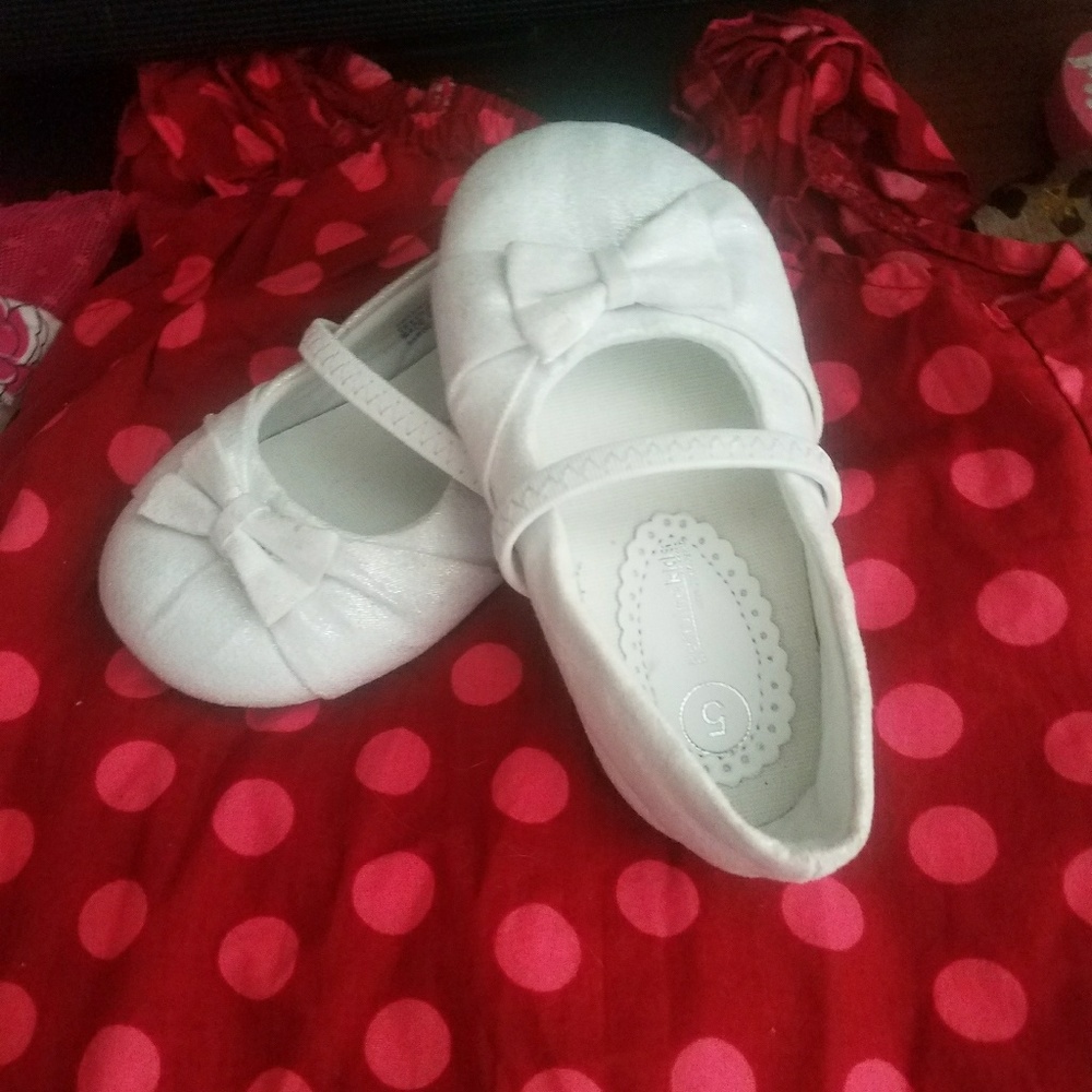 brand new white dress shoes