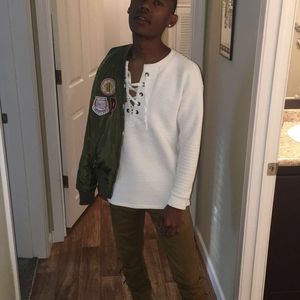 Meet your Posher, Marquise