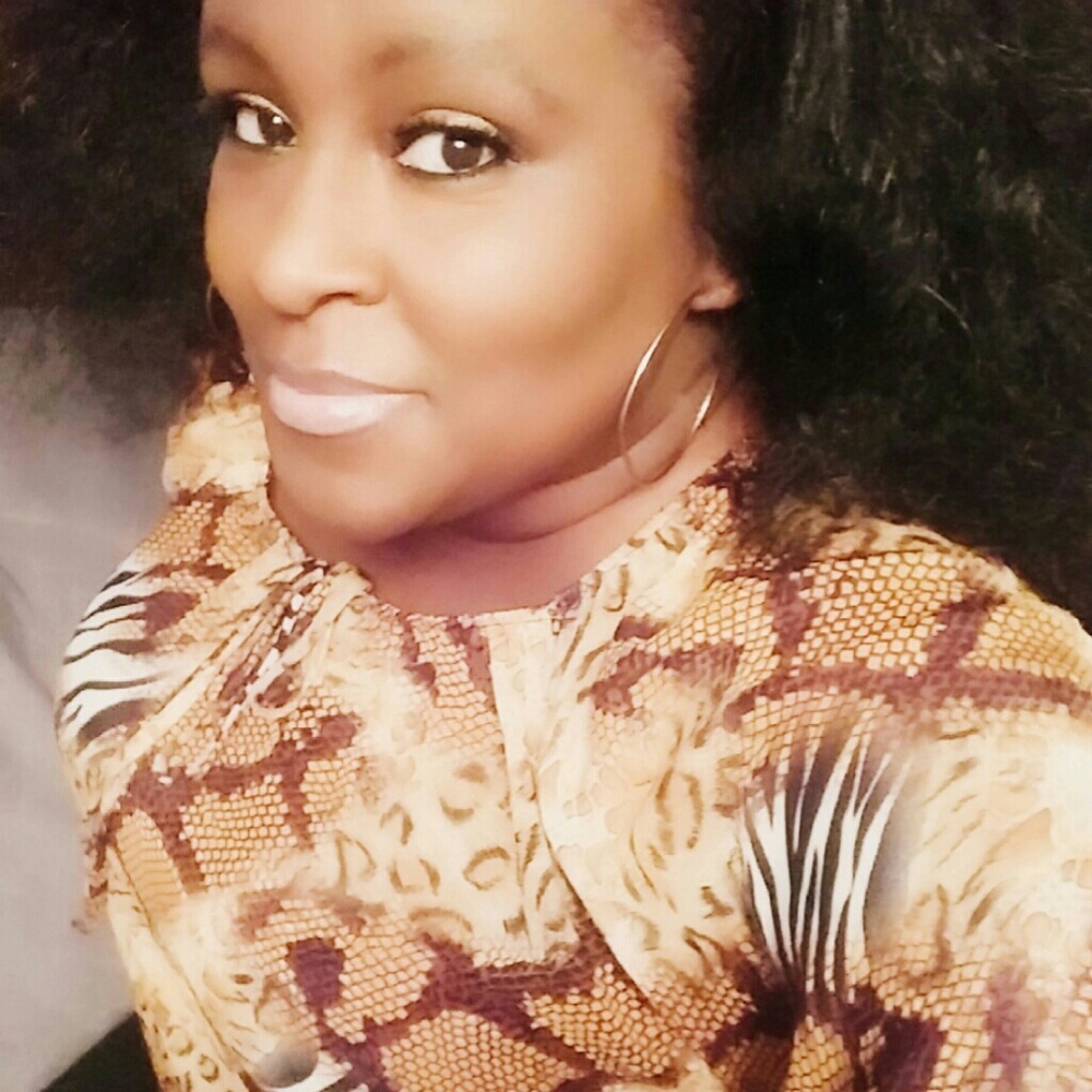 Meet your Posher, Shiffonda