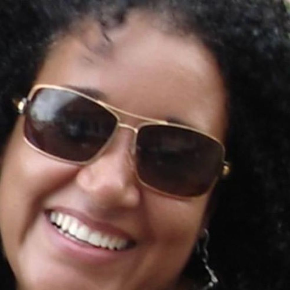 Meet your Posher, Aracelis