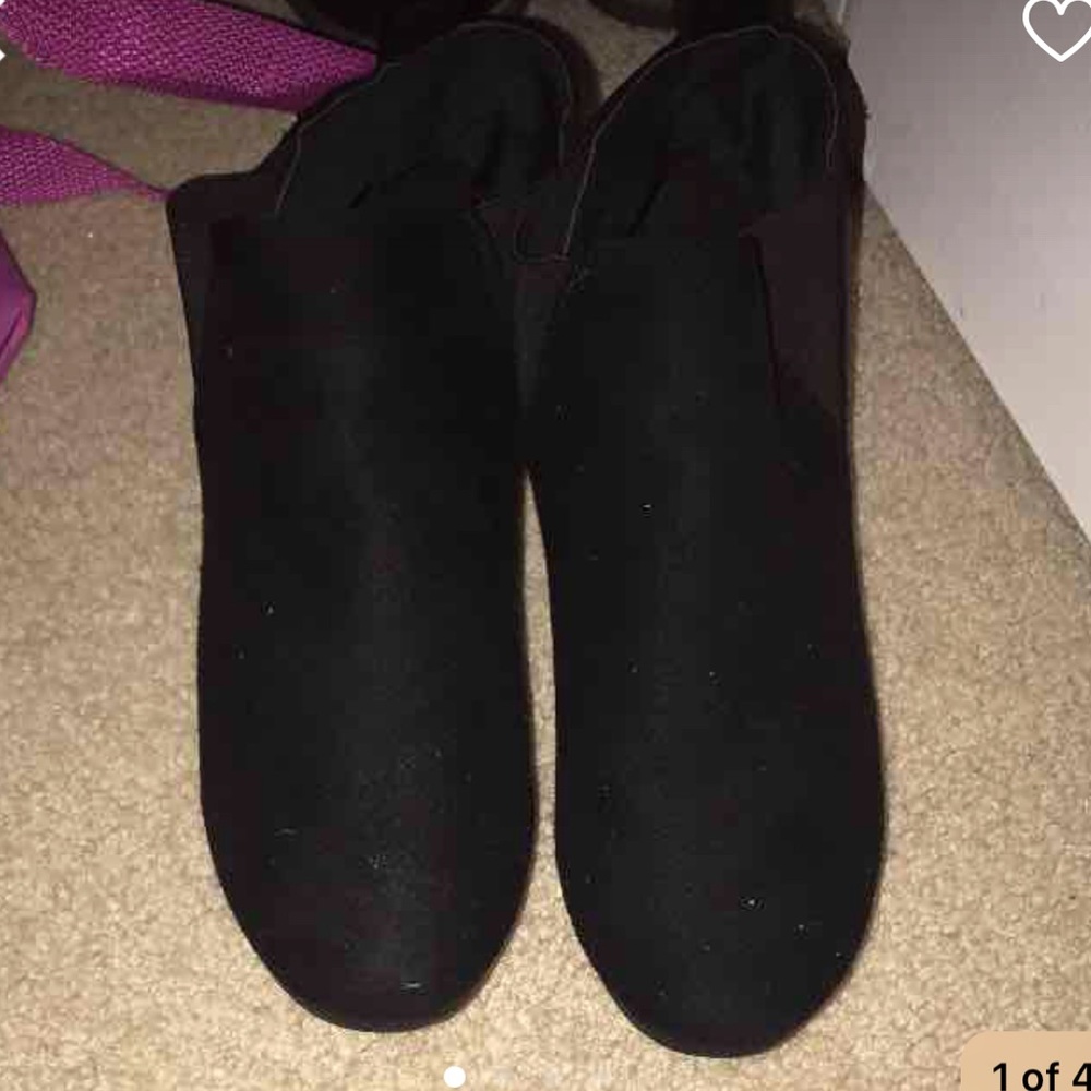 Black Booties