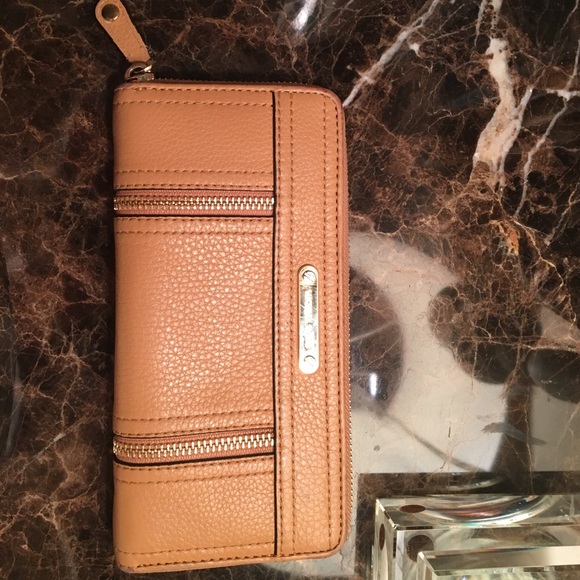 Michael kors tan leather wallet - Picture 1 of 4