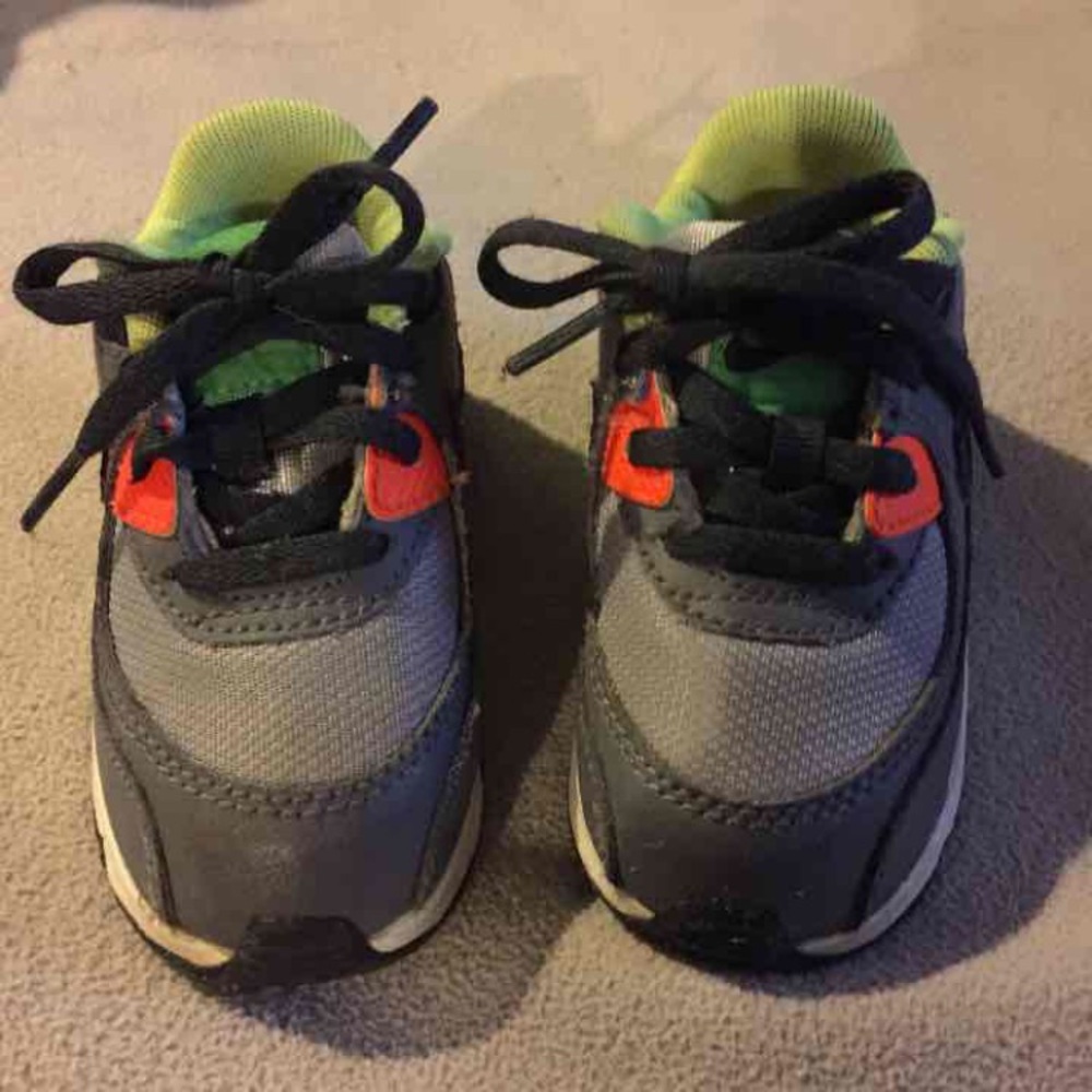 Boys Nike air max