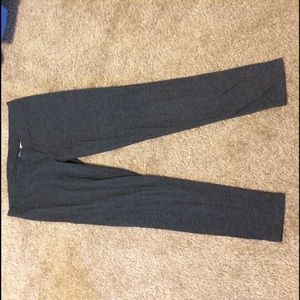 Old Navy Maternity Capri Leggings