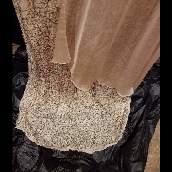 Dave and Johnny Cream with Jewels Vine print Gown - Picture 5 of 7