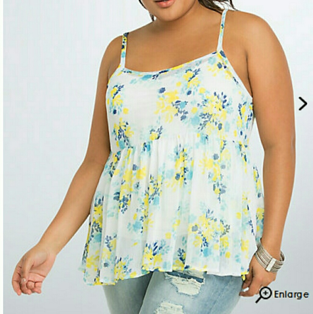 🎉🌟SOLDSOLD🌟🎉Torrid size 5 Floral Chiffon Cami