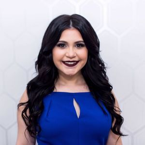 Meet your Posher, Marisa