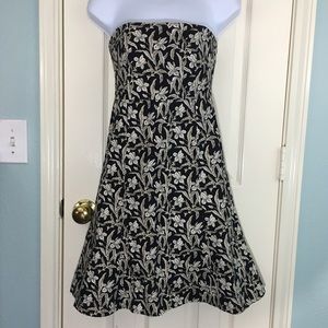 Gap Stretch A-Line Strapless Dress Black floral