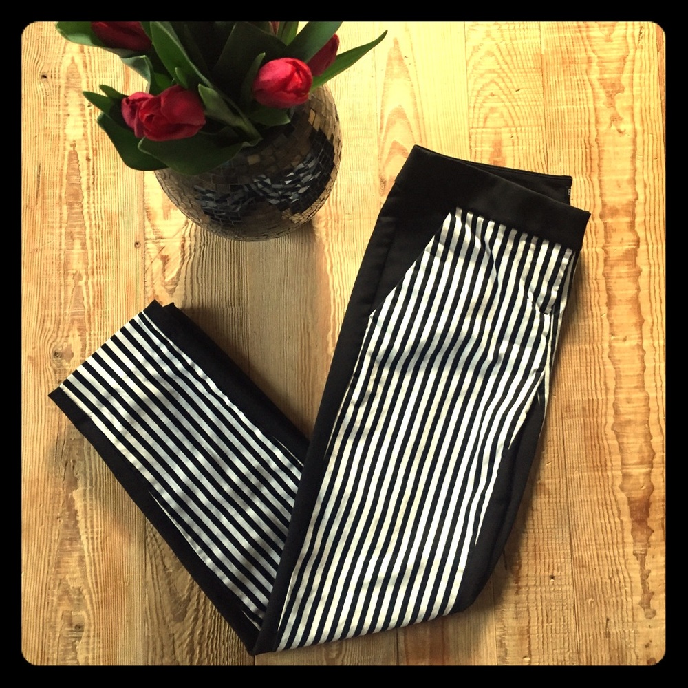 Express Blacks & White Striped Ankle Pants
