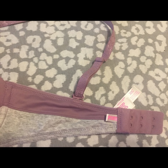 Pink bra - Picture 2 of 2