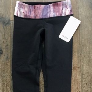 Lululemon Black Wunder Under Crop New w Tags Sz 4