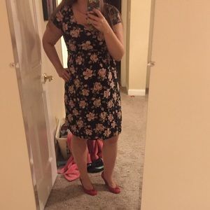 Floral maternity dress