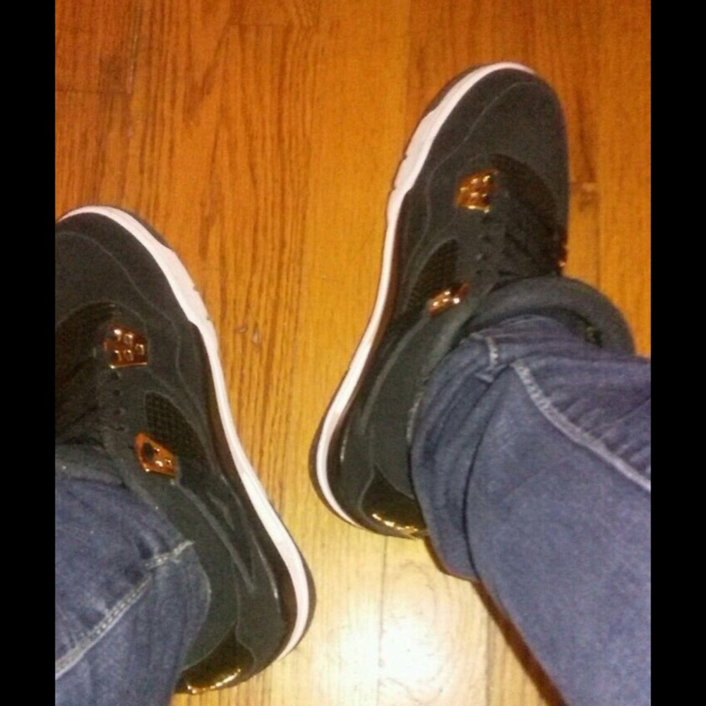 Retro Royal 4s