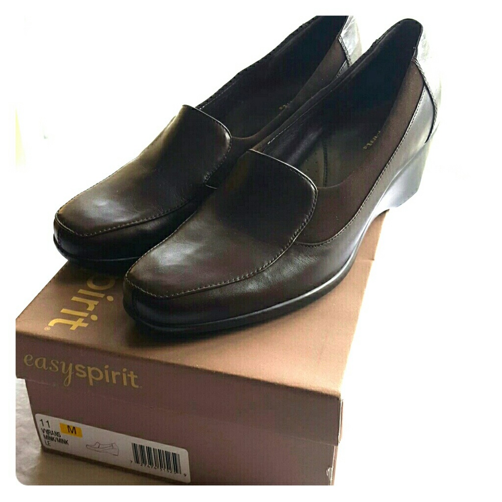 Easy Spirit Vyrans Wedge Heel