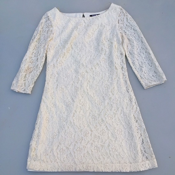 **SALE** White Lace Dress - Picture 2 of 3