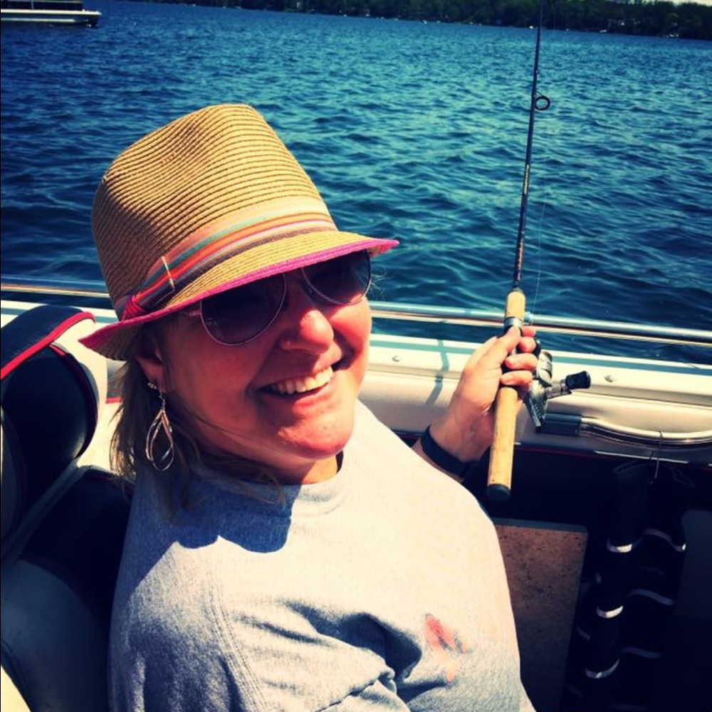 Meet your Posher, Kim