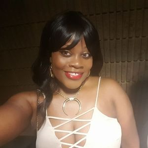 Meet your Posher, Candace