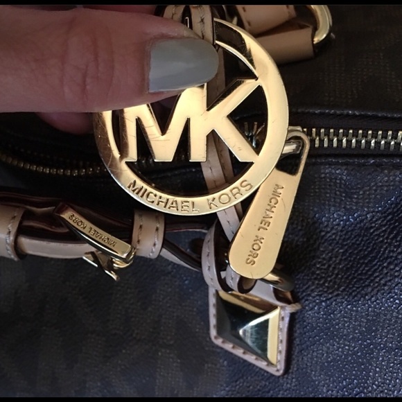 e-1211 michael kors