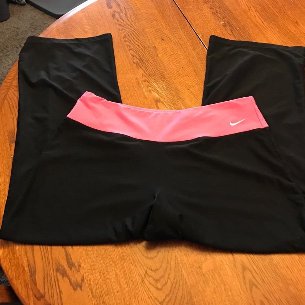 Nike Fitdry size M