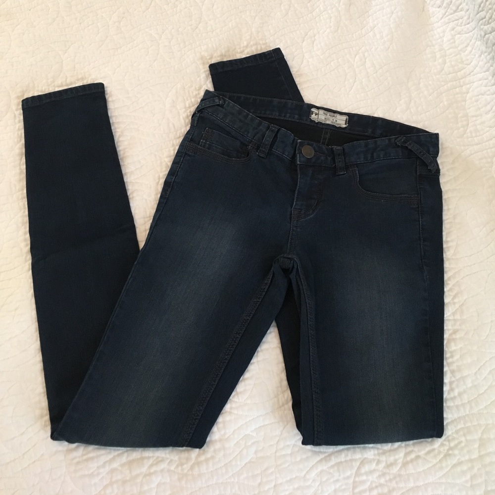 Free people jeans worn once in excellent condition