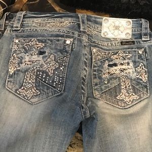 Size 28 miss me bootcut jeans