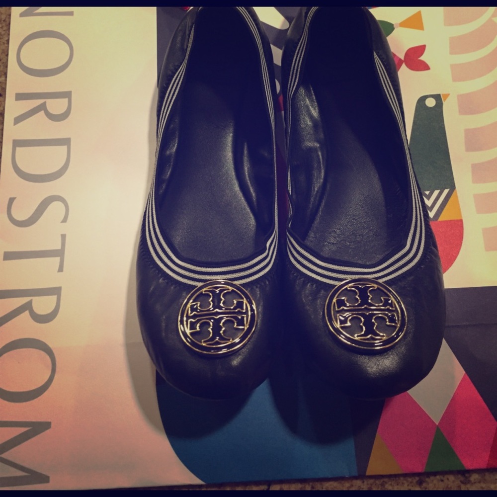 AUTH Tory Burch 'Caroline' Leather Ballet Flats 9