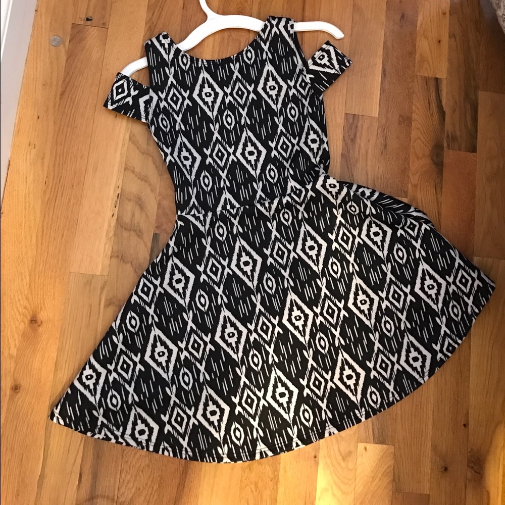 Adorable girls dress